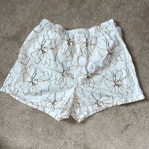 Trippy Floral‎ White Women’s Boxer Shorts